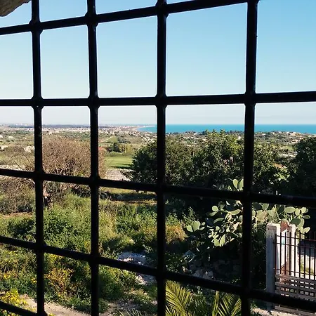 Barone Alfieri Farm stay *